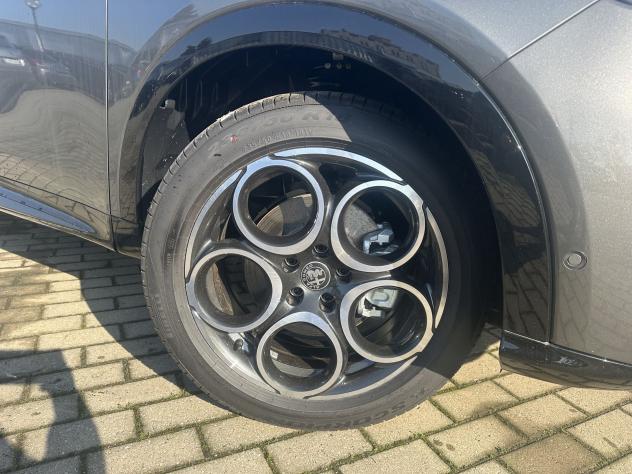 Alfa Romeo Tonale 1.5 130 CV MHEV TCT7 Sprint - Foto 9