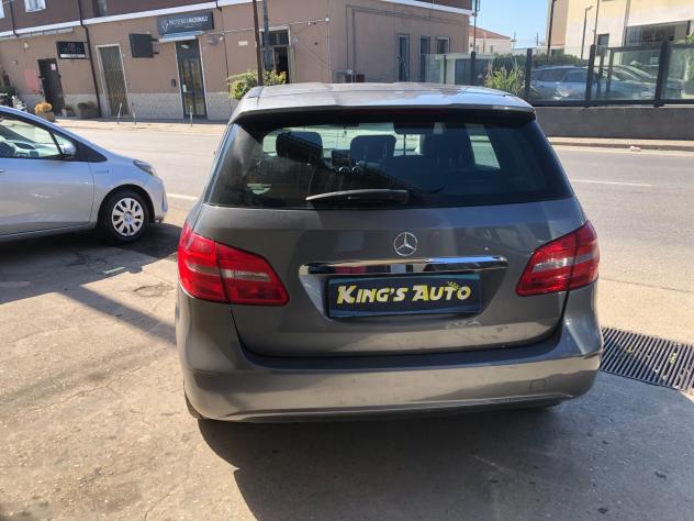 Mercedes-Benz B 180 CDI Premium 2014 - Garanzia 12 Mesi - Tagliandata - Retrocamera - Perfetta - Foto 4