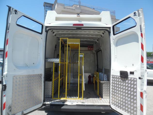 Peugeot Boxer 335 2.0 BlueHDi 130CV PC-TN Furgone - Foto 7