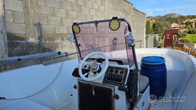Barca open 5 metri doppio motore e carrello nuovo - Foto 3