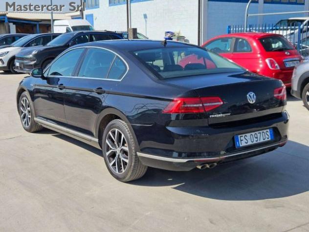 VOLKSWAGEN Passat Berlina 2.0 tdi Executive 4motion 190cv dsg FS097D rif. 24012942 - Foto 4