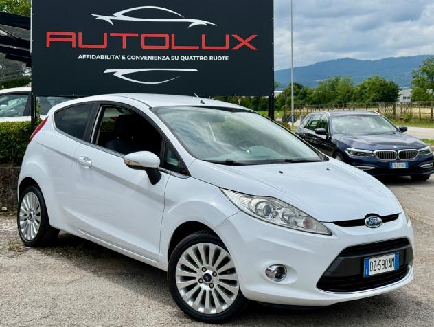 Ford Fiesta 1.2 82CV 3 porte Titanium IMPECCABILE - Foto 2