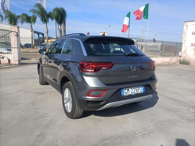 Volkswagen T-Roc 2.0 TDI SCR Style 2023 - Foto 2
