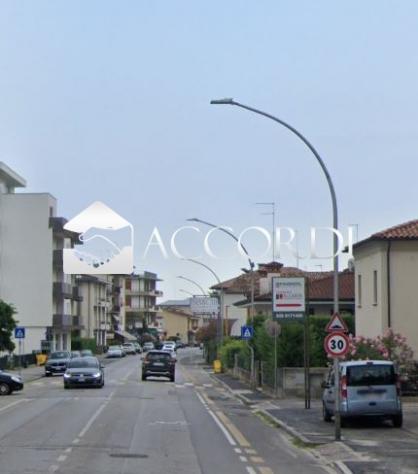 APPARTAMENTO di 4 vani e di 150 mq (CONEGLIANO) rif. MM0211 - Foto 2