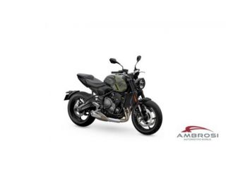 TRIUMPH Trident 660 rif. 23850273