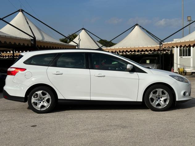 FORD Focus 1.0 EcoBoost 100 CV Start&Stop SW Plus - Foto 8