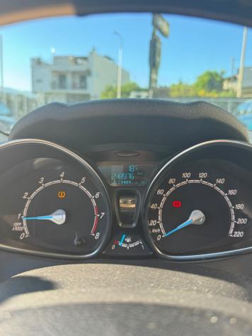 Ford Fiesta 1.0 3 cilindri 80CV Business - Foto 8