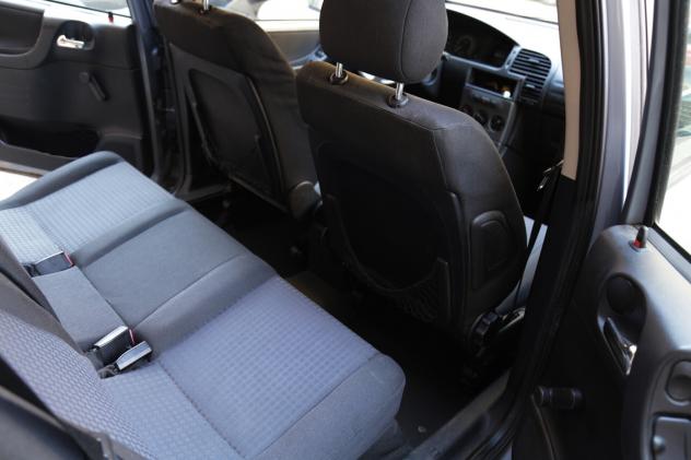 Opel Zafira 1.6 16V cat Elegance - Foto 9