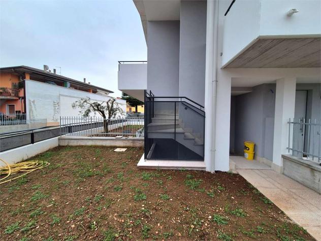 V005396 - ESCLUSIVO QUADRILOCALE CON TERRAZZO ABITABILE E GARAGE DOPPIO ! - Foto 3