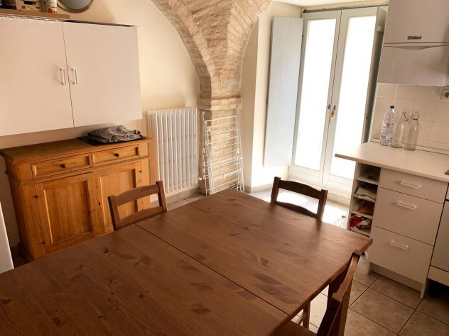 TRILOCALE a VOLTE REALI di 75 mq INGRESSO INDIPENDENTE - Foto 3