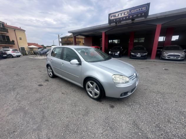 Volkswagen Golf 1.6 16V FSI 5p. Sportline - Foto 3