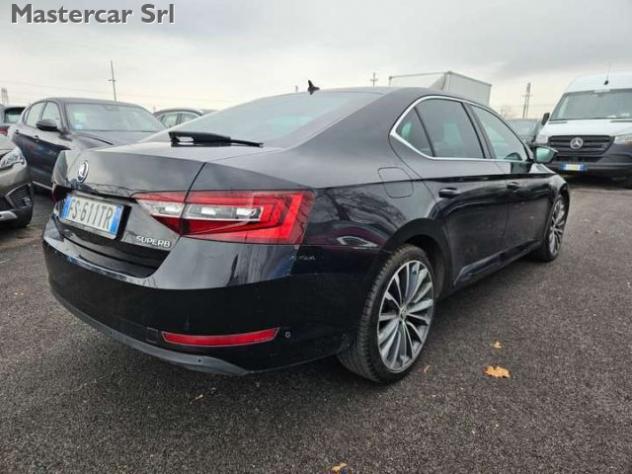 SKODA Superb Superb 2.0 tdi Laurin & Klement 140kw L&K FS611TR rif. 23961893 - Foto 6