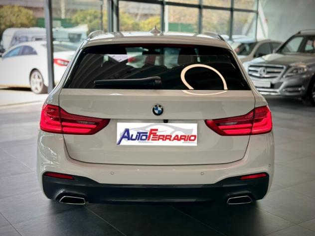 BMW Serie 5(G30/31/F90) 520d 48V Touring Msport - Foto 2