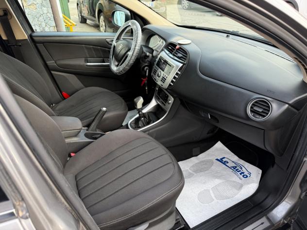 Lancia Delta 1.6 MJT DPF Argento - Foto 10