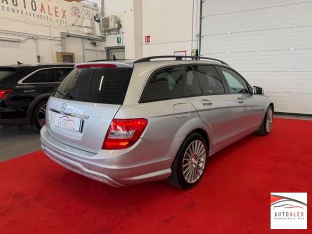 MERCEDES - Classe C Station Wagon C SW 220 cdi (BE) Avantgarde - Foto 4