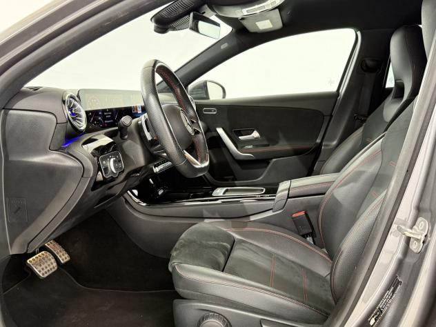 Mercedes-Benz Classe A A 180 d Automatic Premium Plus AMG Line - Foto 9