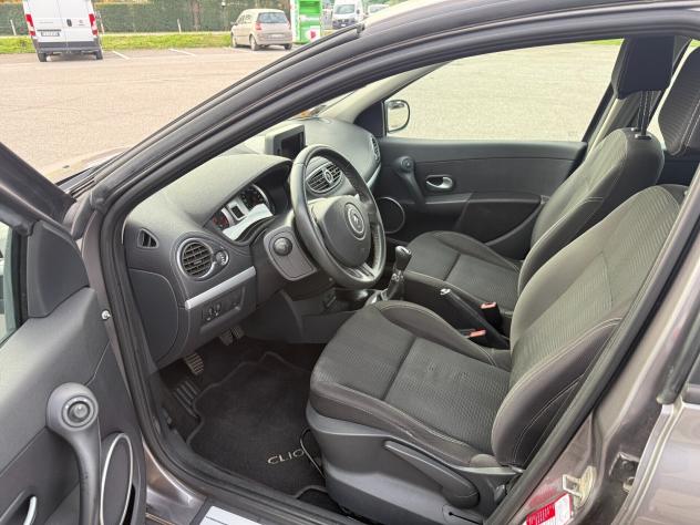Renault Clio 1.2 16V 5 porte Luxe - Foto 9