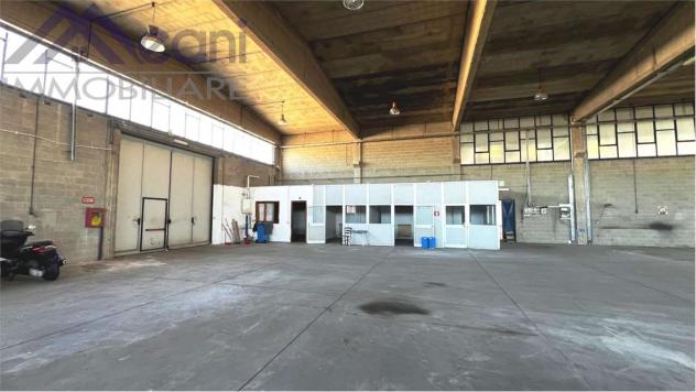 451_V - VENDUTO - CAPANNONE DI 1.400 MQ.CA CON CORTILE COMUNE - Foto 9