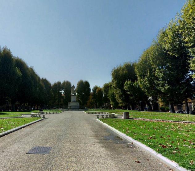 Negozio in Vendita in zona CENTRO STORICO