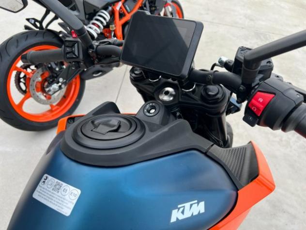 KTM 125 Duke ABS Quick shifter + rif. 21267654 - Foto 5