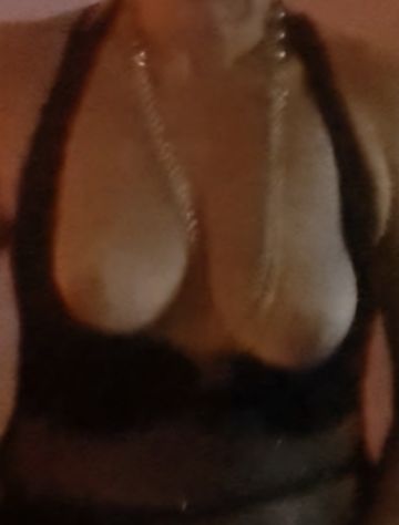ESCORT 💥MONIC 💥 ITALIANA E' A MARINA DI CARRARA.....E' QUI PER TE...CON LA SUA FANTASIA PER DARTI...PIACERE....❤️‍ - Foto 3 Tel:3534338612