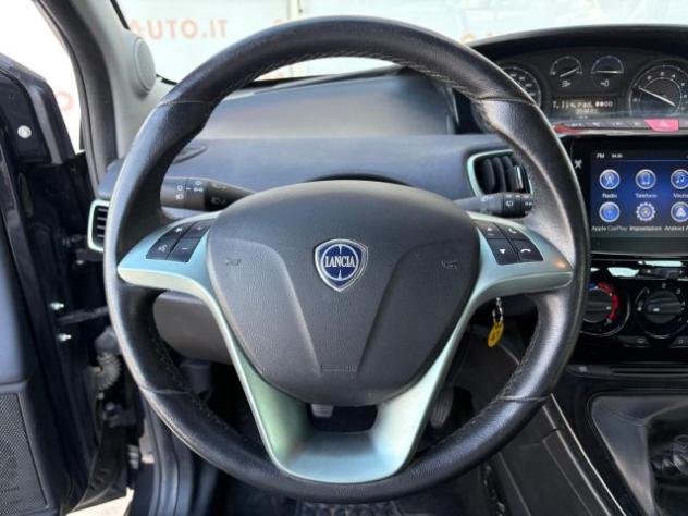 LANCIA Ypsilon 1.0 69CV HYBRID CLIMA VOLANTE MULTIFUNZIONE rif. 23407571 - Foto 9