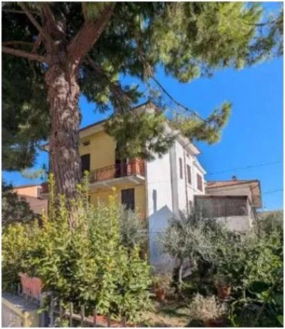 Immobile in asta di 161 m² in vendita a Civitanova Marche - Foto 3