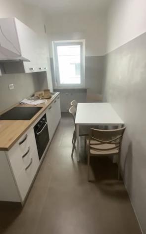 Stanza in appartamento in affitto a Trento