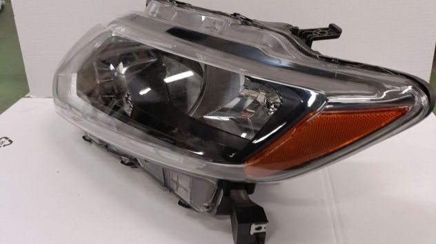 FARO ANTERIORE SX FRECCIA GIALLA NISSAN X-TRAIL 2017 260604CC0C