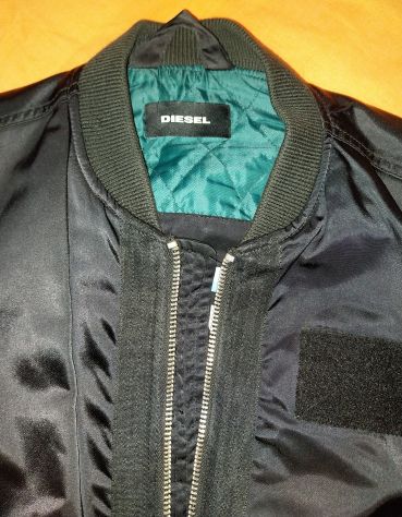 Bomber Diesel nero, con fodera interna verde. - Foto 2