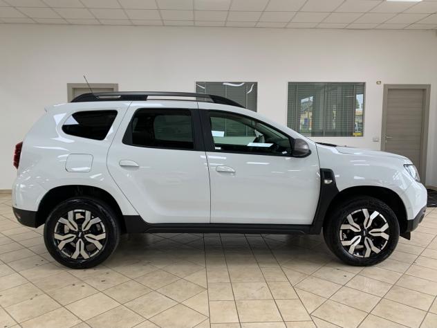Dacia Duster 1.0 TCe 100 CV ECO-G 4x2 Prestige - Foto 4