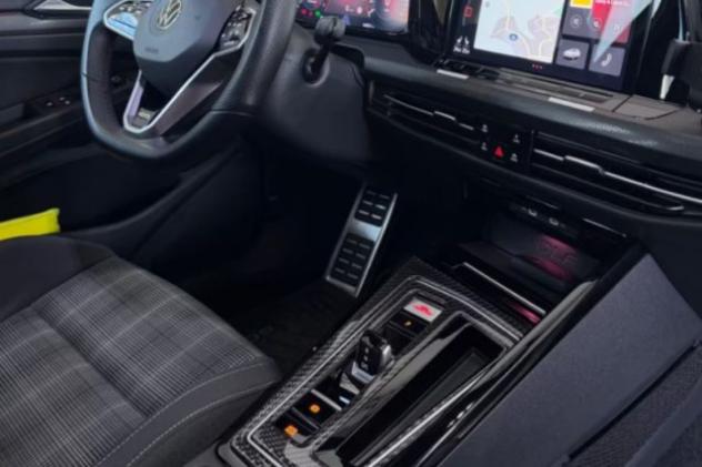 VOLKSWAGEN Golf 2.0 TDI DSG GTD rif. 24049214 - Foto 6