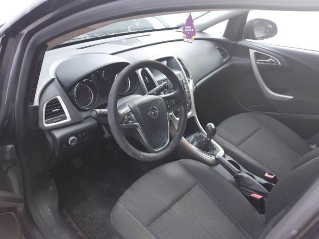 Ricambi vari Opel Astra J 1.7 CDTI del 2010 - Foto 7