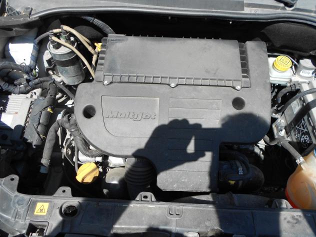 Fiat Punto Evo 1.3 Mjt 75 CV 5 porte Active - Foto 8