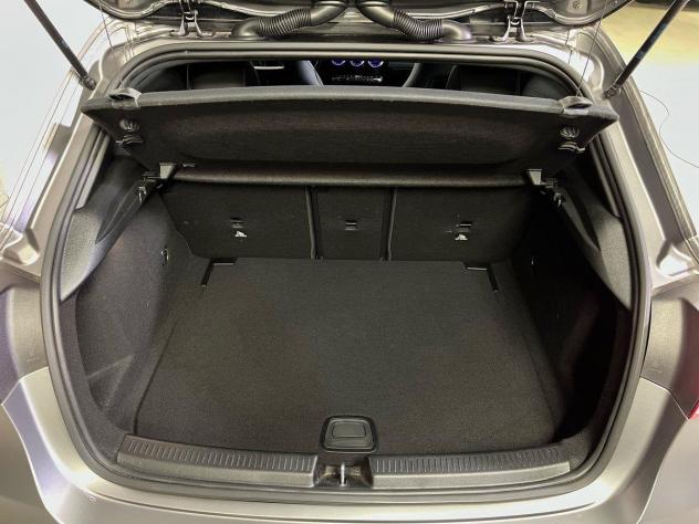 Mercedes-Benz Classe A 180 d Premium Night edition auto - Foto 8