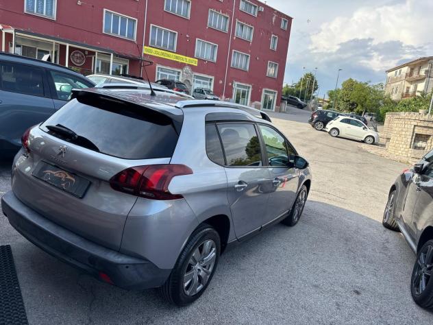 Peugeot 2008 BlueHDi 100 S&S Allure - Foto 2