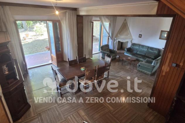 Villa di 300 m² con più di 5 locali e box auto in vendita a Montepulciano - Foto 7