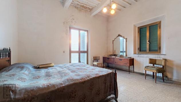 CASALE di 10 vani e di 300 mq (CASTELFRANCO DI SOTTO) rif. 3547 - Foto 20
