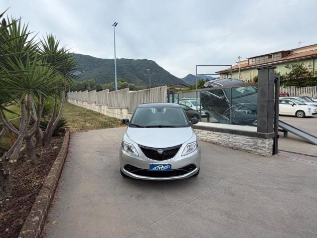 LANCIA - Ypsilon - 1.2 69 CV 5p. S&S Platinum - Foto 3