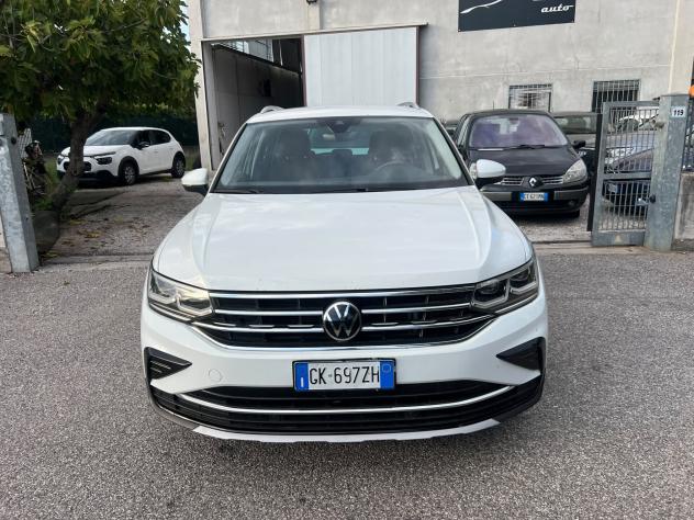 Volkswagen Tiguan 2.0 TDI 150 CV DSG Elegance RESTYLING - Foto 2