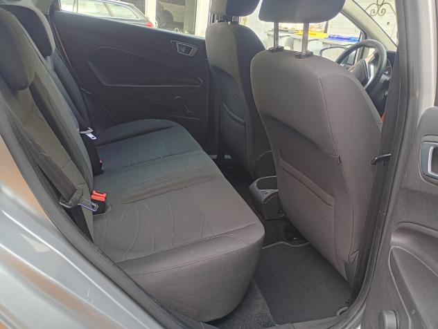 Ford Fiesta 1.5 TDCi 75CV 5 porte Business - Foto 10