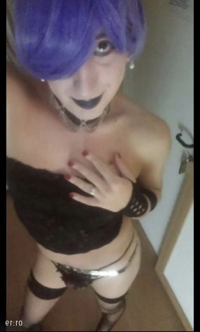 Sexy Trav schiava esterma per padrone Rumeno perverso Tel:3661951024