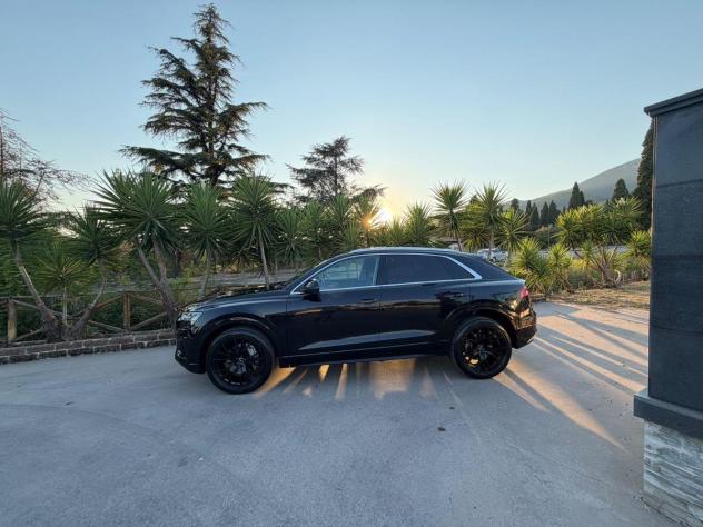 AUDI - Q8 - 50 TDI 286 CV quattro tiptronic Sport - Foto 2