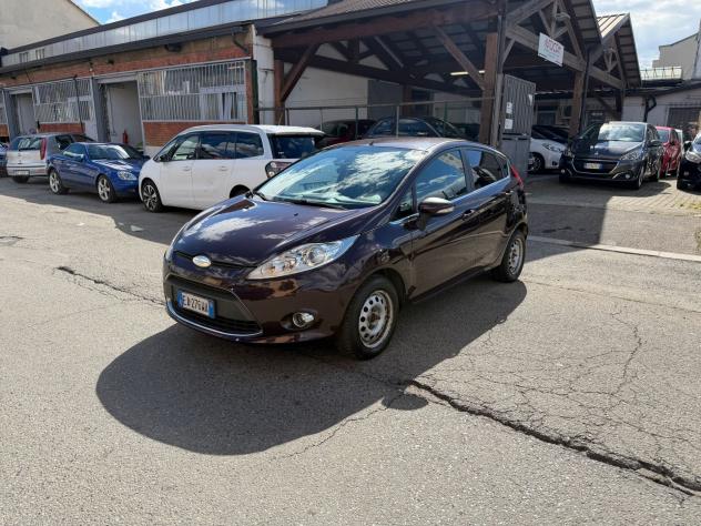 Ford Fiesta 1.4 TDCi 68CV 5 porte Titanium