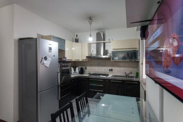 Appartamento di 80 m² con 3 locali e box auto in vendita a Torino - Foto 4