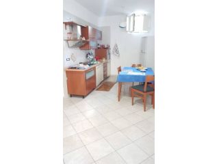 BILOCALE ARREDATO ZONA CENTRALE