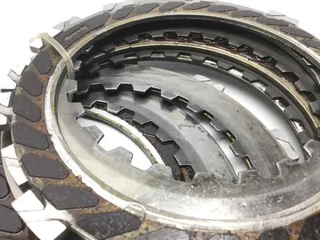GILERA KZ 125 PACCO FRIZIONE COMPLETO CON DISCHI GUARNITI NON GARANTITI 1987 138 - Foto 3
