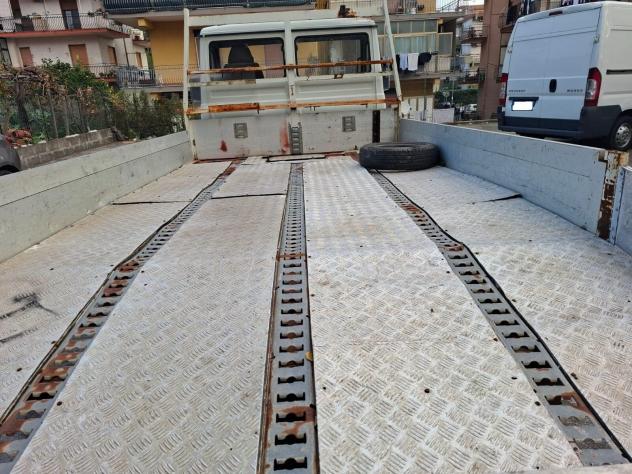 Iveco Daily 35.8 2.5 Diesel USO CARROATTREZZI - Foto 8