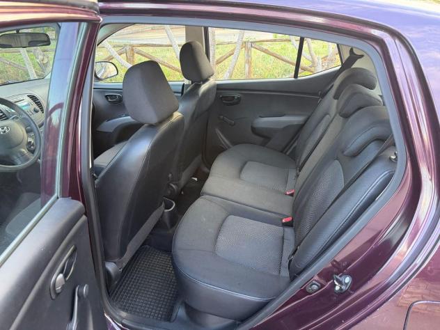 HYUNDAI - i10 - 1.1 12V Fiorucci - Foto 7