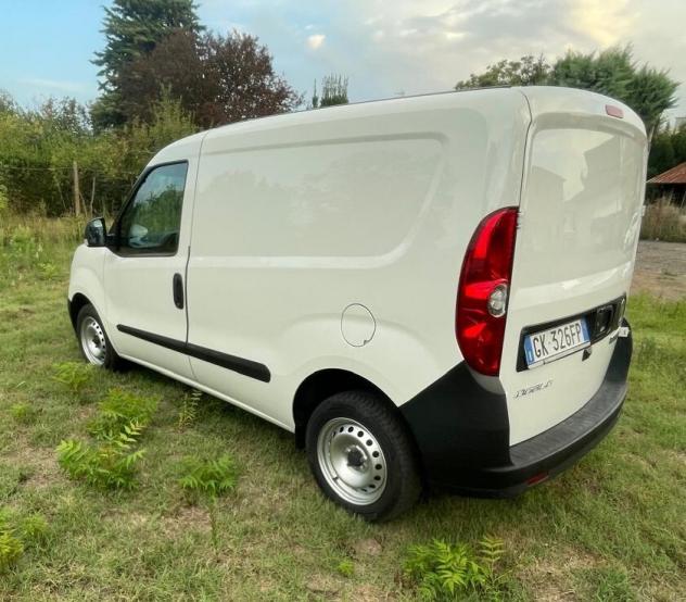 Fiat Dobl1.6 MJT 105CV Cargo Business - IVA ESPOSTA -- Km certificati - Foto 3